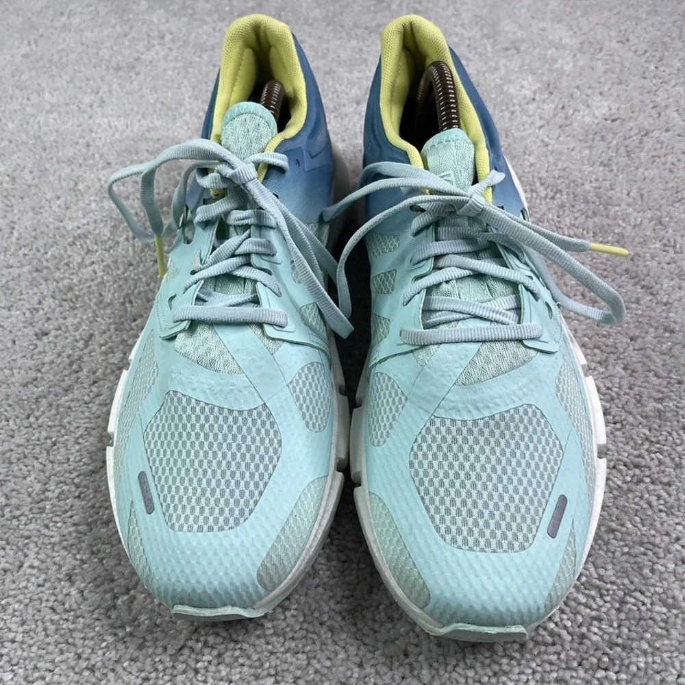 Salomon activewear road